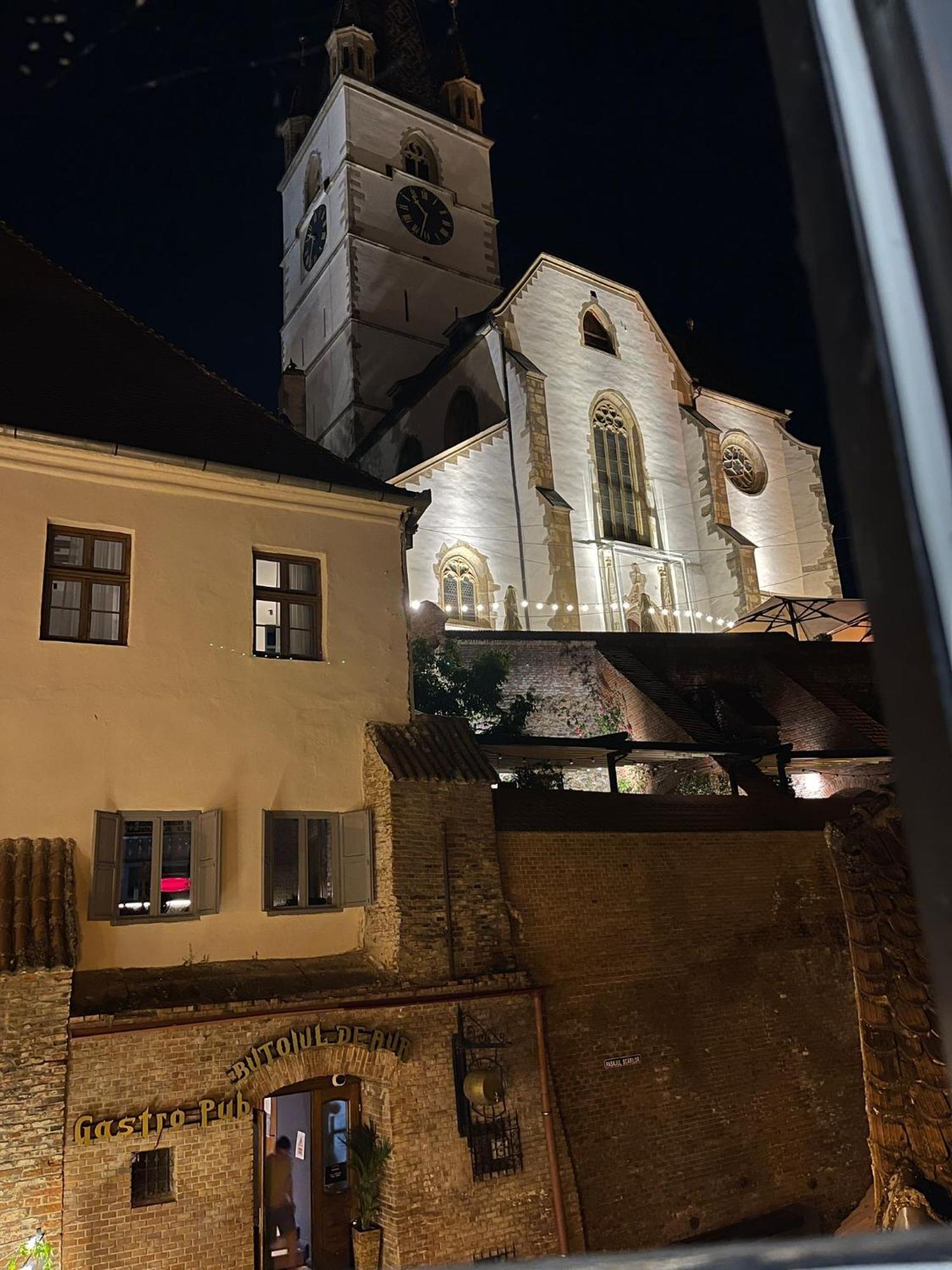 Ultracentral Medieval Apartment Nagyszeben Kültér fotó